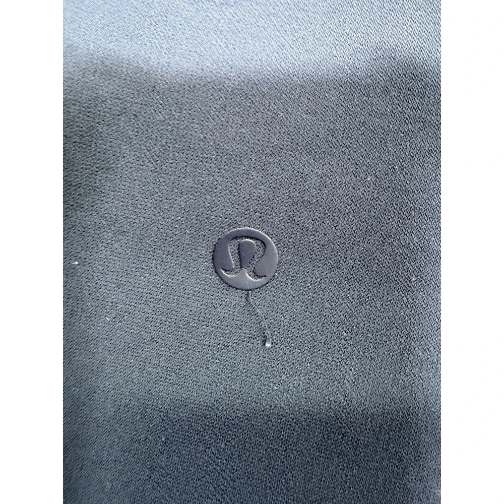 Lululemon On the Fly Crop 23 Navy Blue Drawstring Athletic Pants Size 8 LW6AVMS